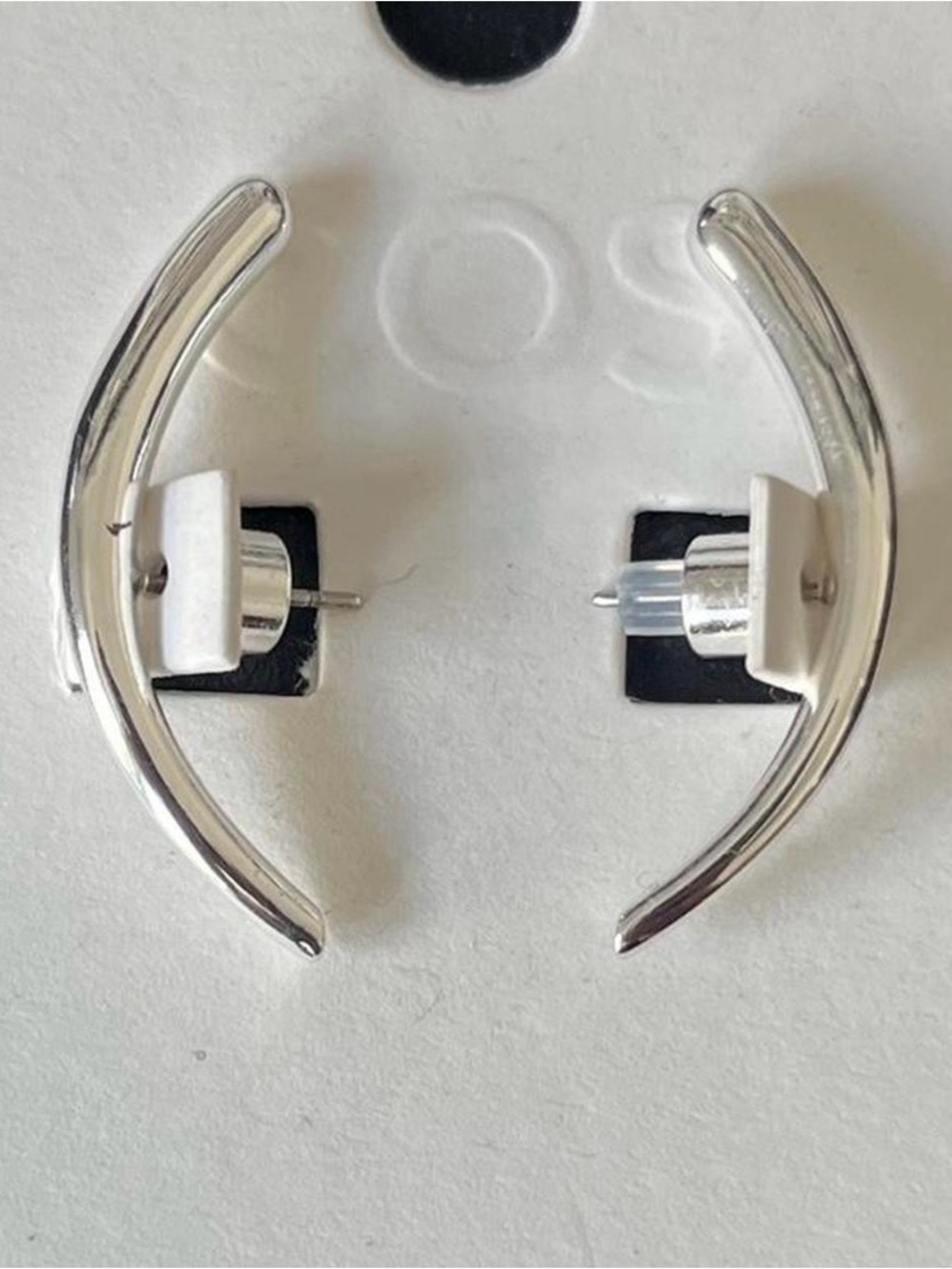Silver Spikey Tusksharp Shape Earrings